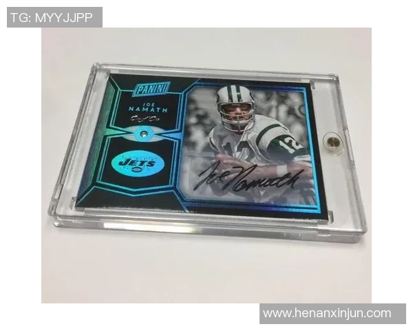 帕尼尼限量版球星卡足球签名肥包收藏价值大揭秘